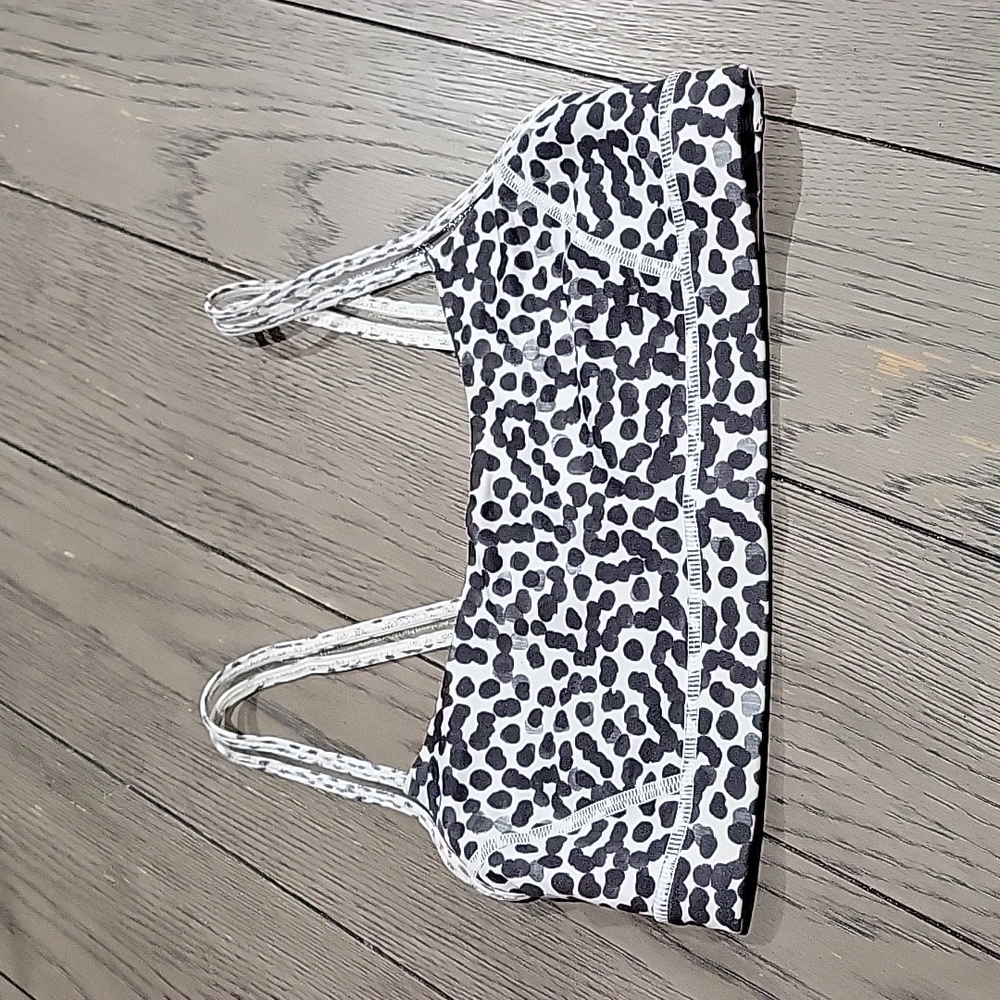 Lululemon Potka Dots Black White Bra Size 6